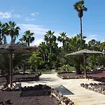 Oasis Royal 2 3 Piscinas-fibra Ptica * Corralejo