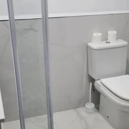 Oasis Royal 2 Piscinasfibra Optica Apartment *