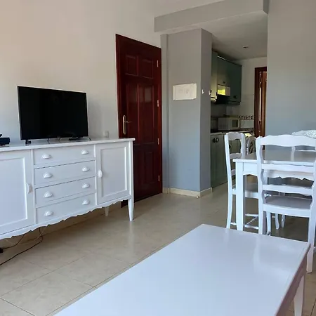 Oasis Royal 2 Piscinasfibra Optica Apartment
