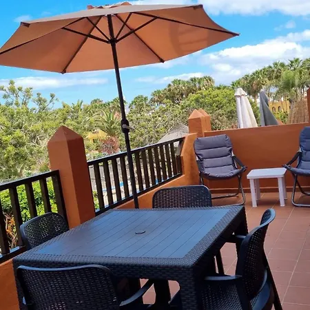 Oasis Royal 2 Piscinasfibra Optica Apartment