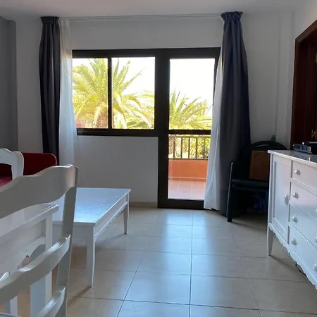 Apartment Oasis Royal 2 Piscinasfibra Optica